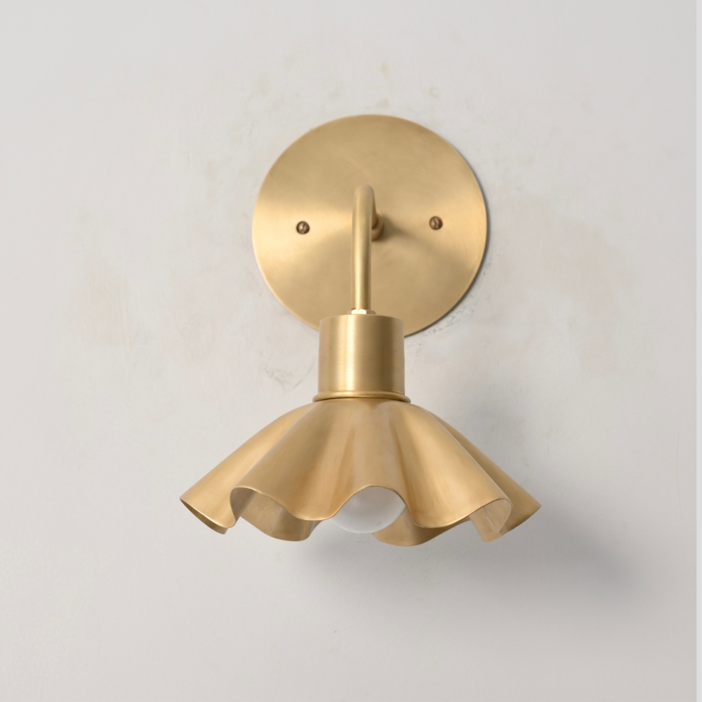 Minimalist Brass Flower Sconce - Curved Rod Wall