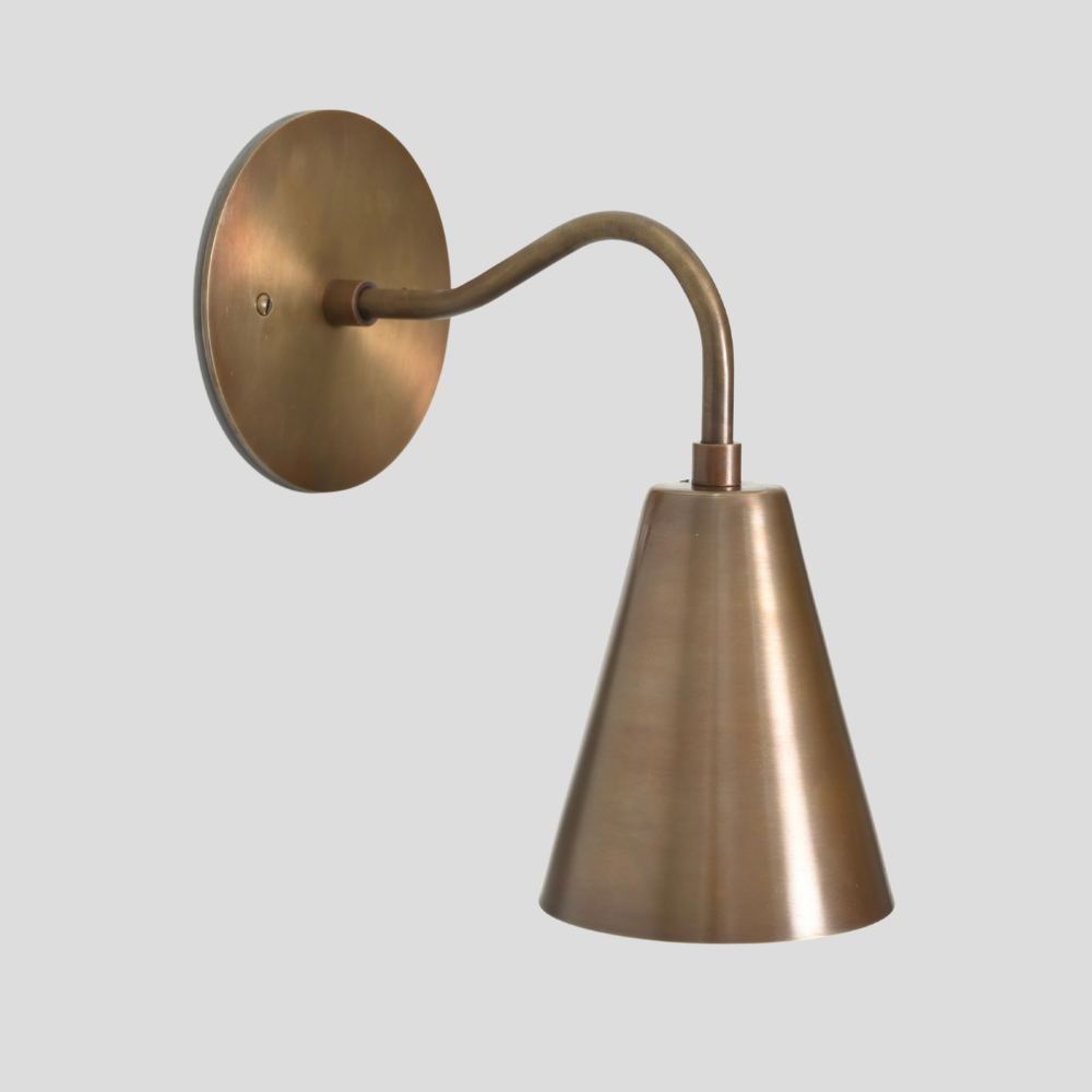 Modern Curved Shade Light - Brass Wall Sconce