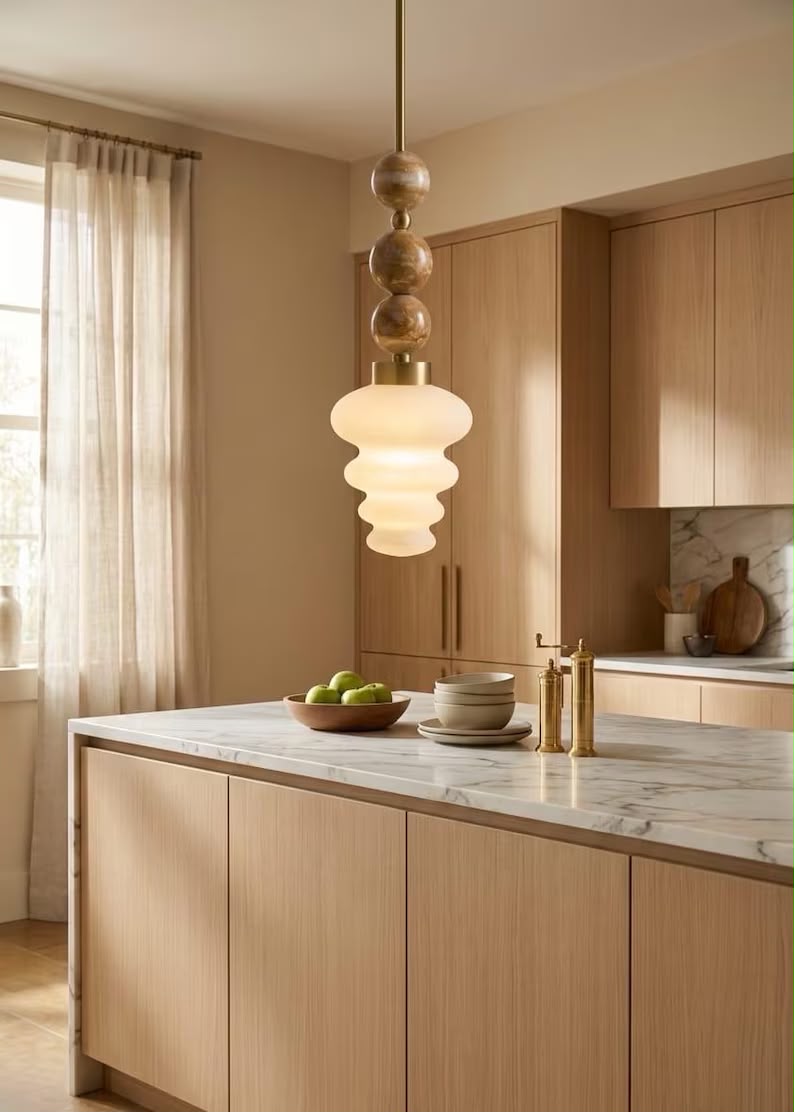 Blown Glass Pendant Light – Modern onyx stones and Brass Hanging Lamp